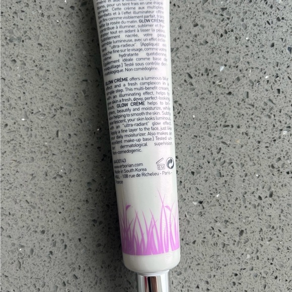 Erborian Glow Cream 1.5 oz/45ml - Picture 2 of 3